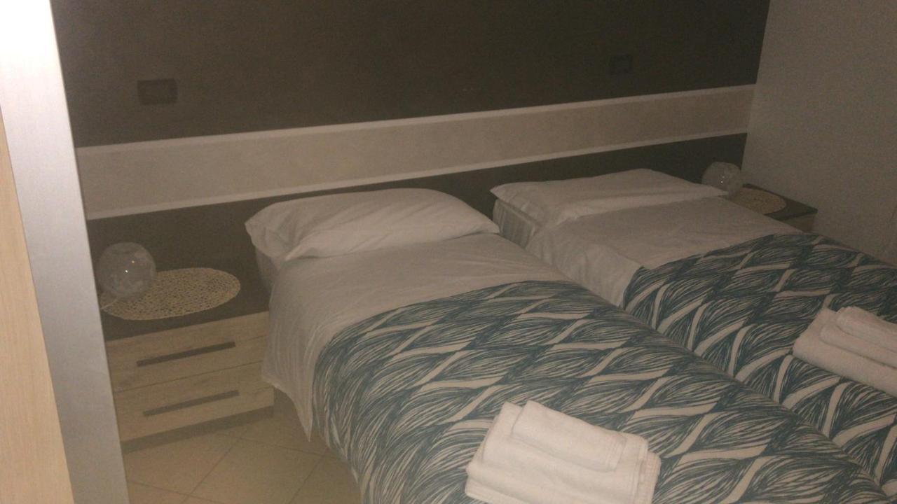 Il Gelsomino Aparthotel Cantù Buitenkant foto